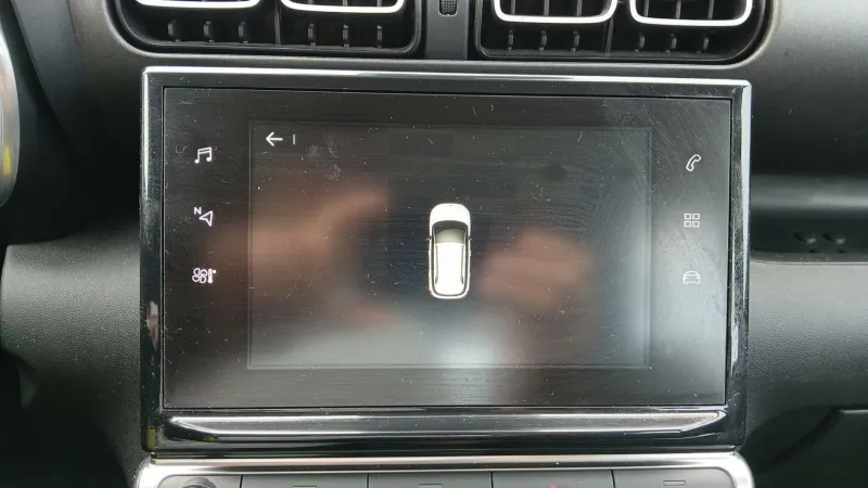 Image secondaire du véhicule 11