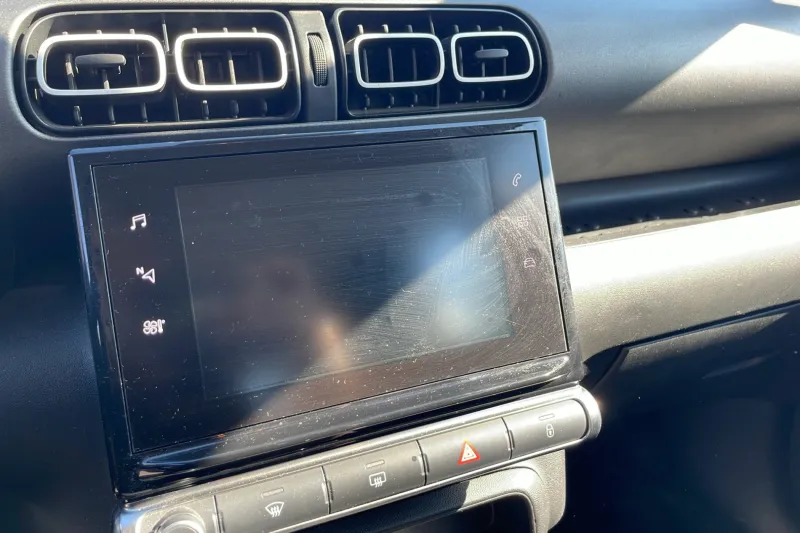 Image secondaire du véhicule 14