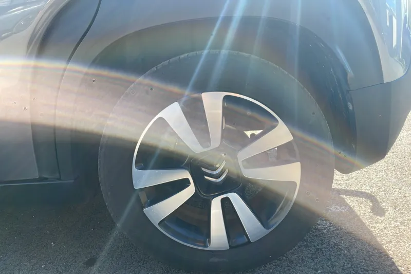 Image secondaire du véhicule 27