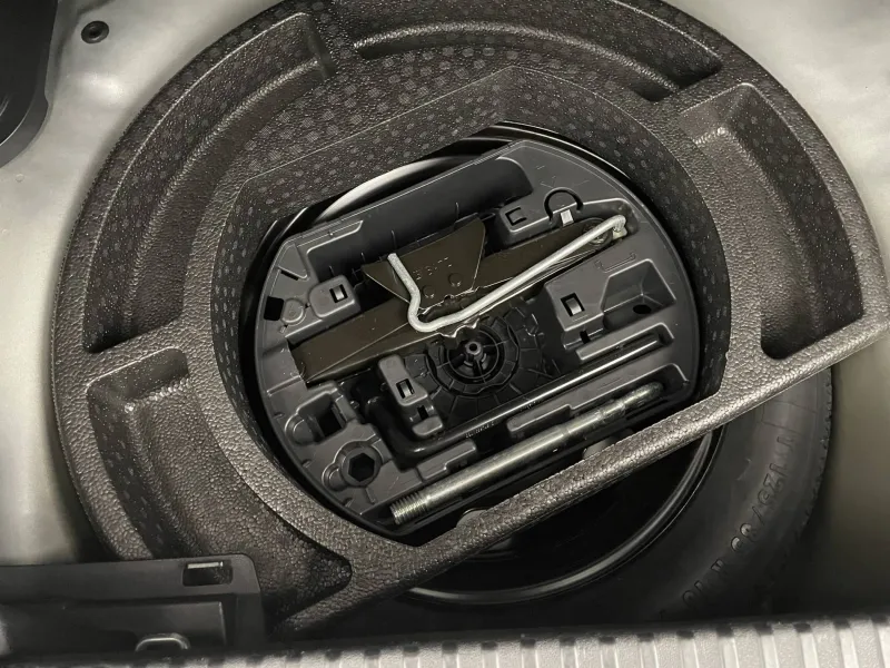 Image secondaire du véhicule 50