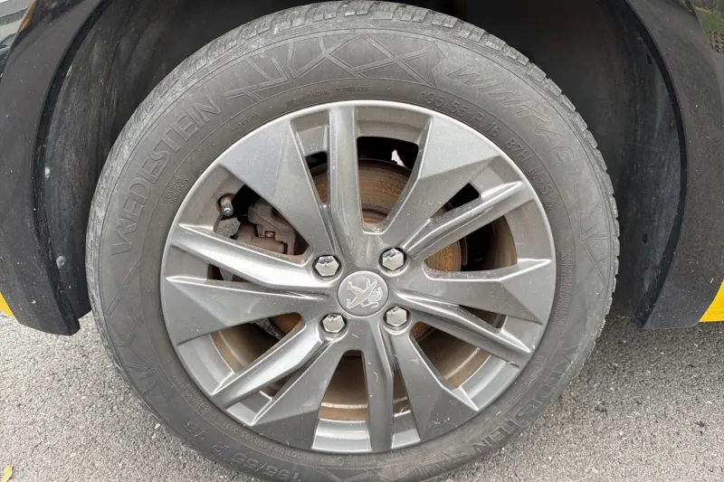 Image secondaire du véhicule 14