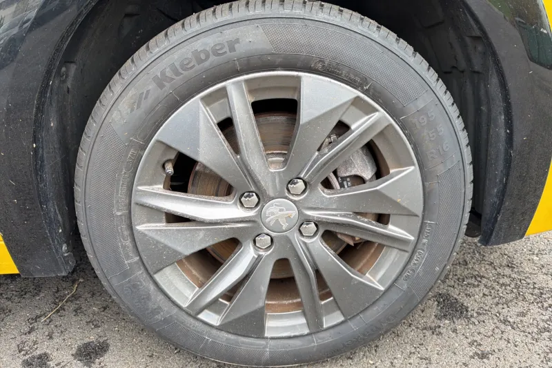 Image secondaire du véhicule 15