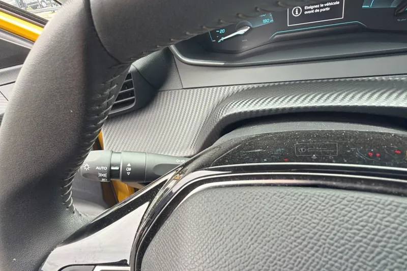 Image secondaire du véhicule 23