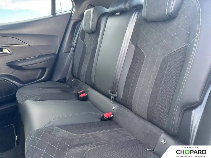 Image secondaire du véhicule 12