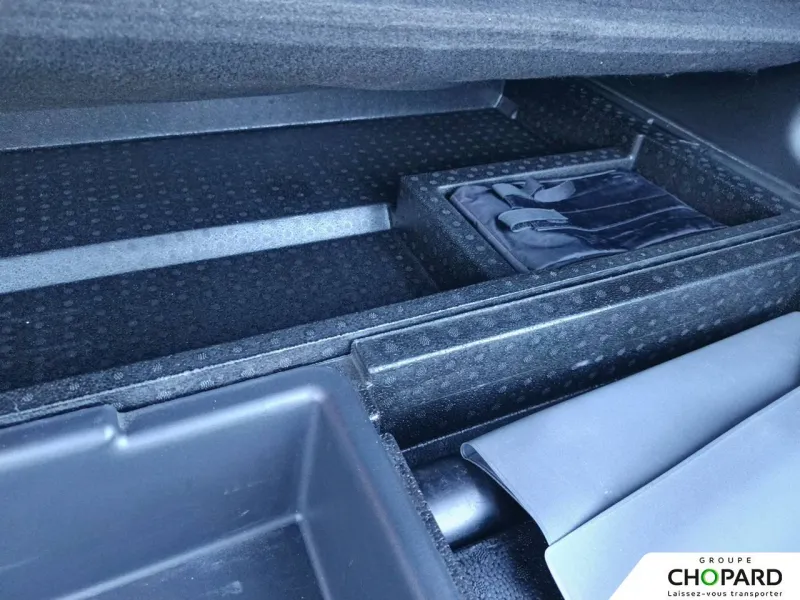 Image secondaire du véhicule 26