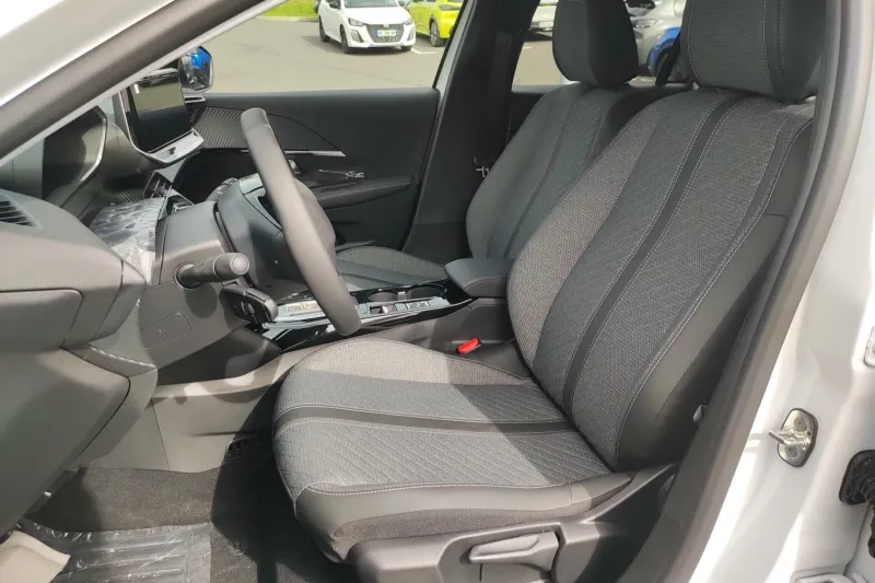 Image secondaire du véhicule 11