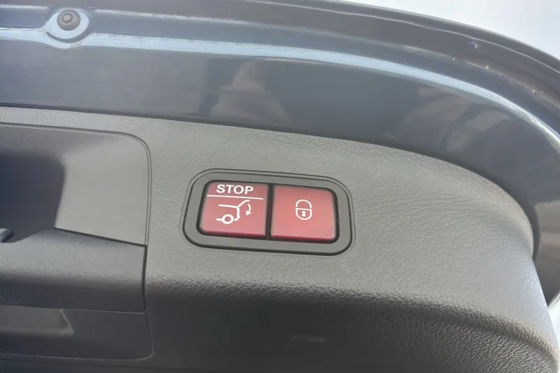 Image secondaire du véhicule 11