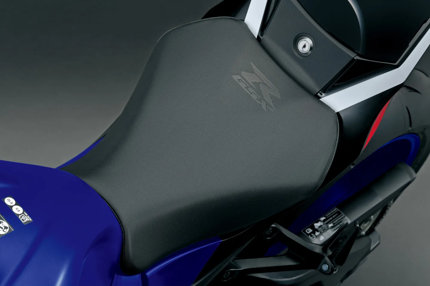 Suzuki GSXR1000R : Selle