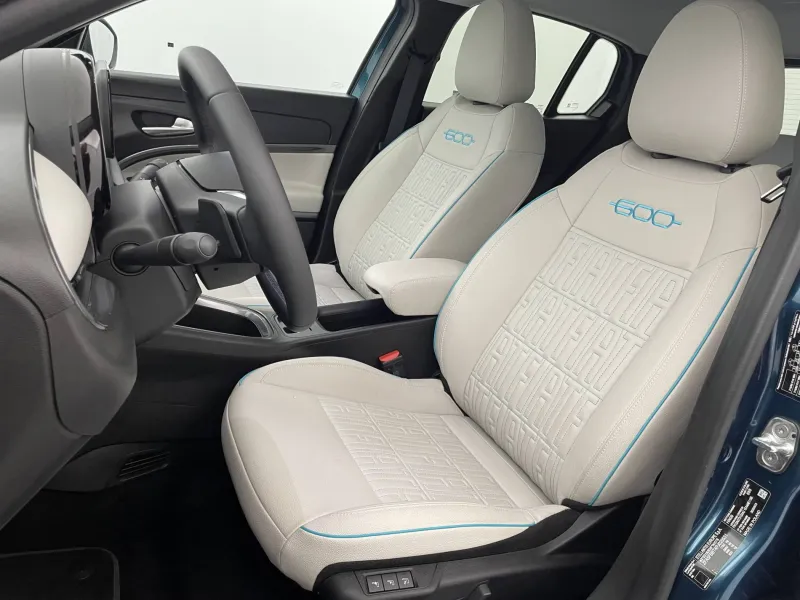 Image secondaire du véhicule 15