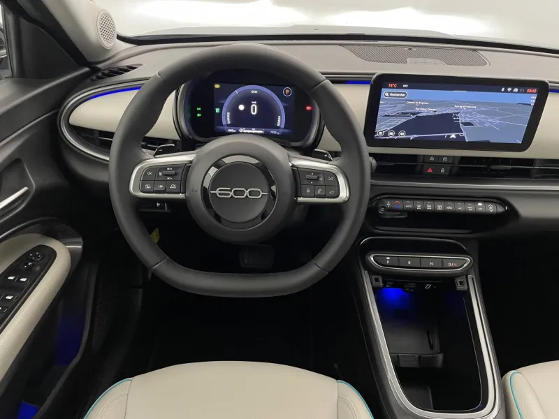 Image secondaire du véhicule 23