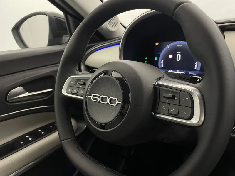 Image secondaire du véhicule 33