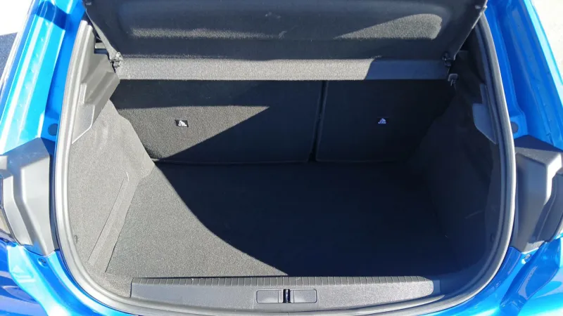 Image secondaire du véhicule 10