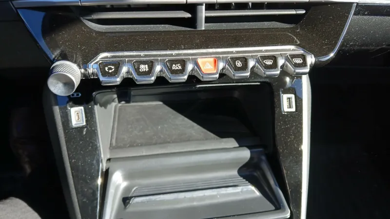 Image secondaire du véhicule 29