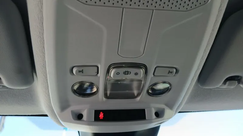 Image secondaire du véhicule 32