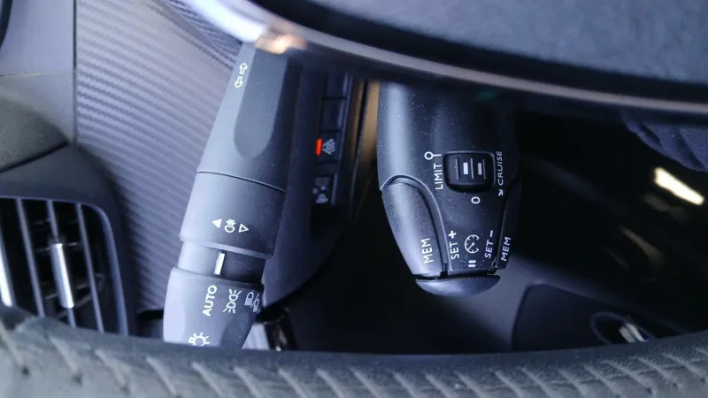 Image secondaire du véhicule 33