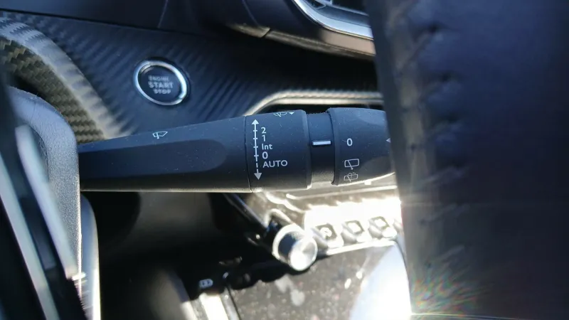 Image secondaire du véhicule 34