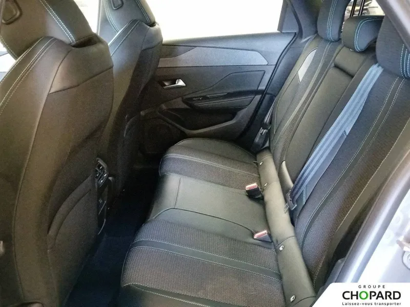 Image secondaire du véhicule 22