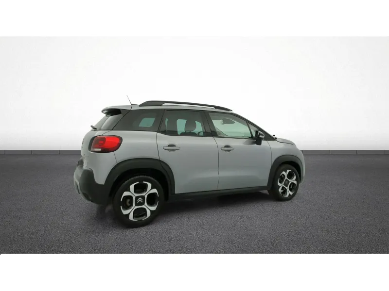 Image secondaire du véhicule 10