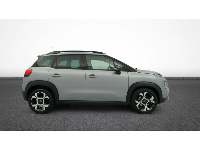 Image secondaire du véhicule 11