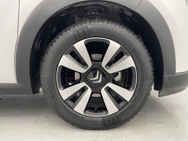 Image secondaire du véhicule 18