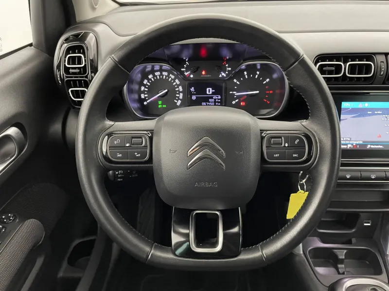 Image secondaire du véhicule 24