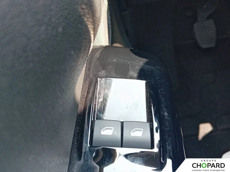 Image secondaire du véhicule 20