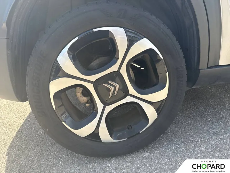 Image secondaire du véhicule 13