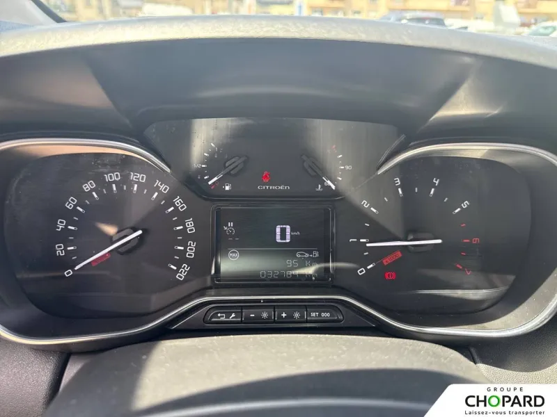 Image secondaire du véhicule 14