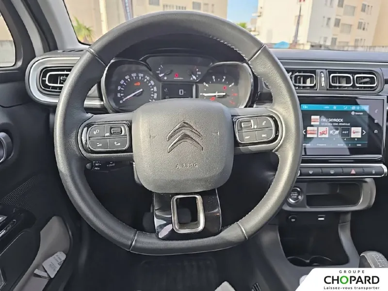 Image secondaire du véhicule 18