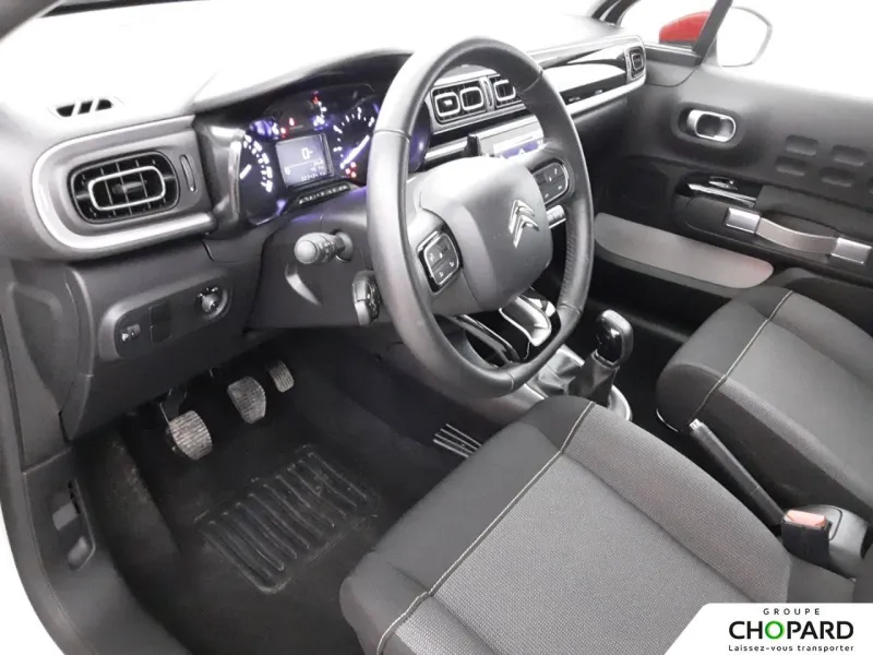 Image secondaire du véhicule 11