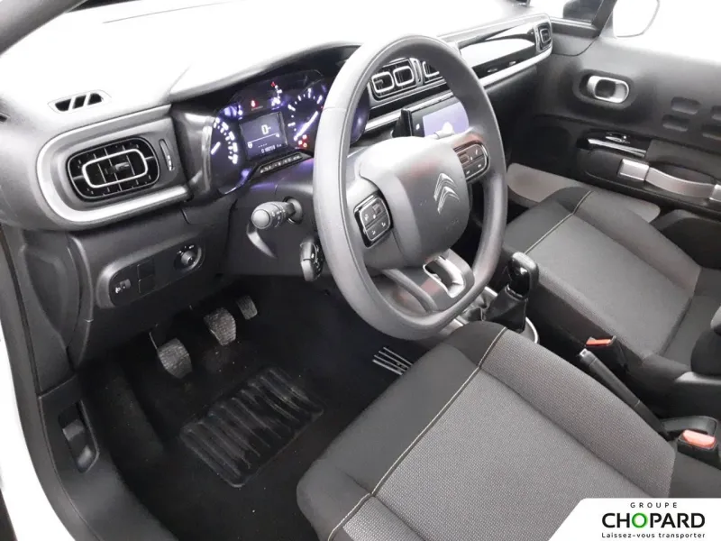 Image secondaire du véhicule 11