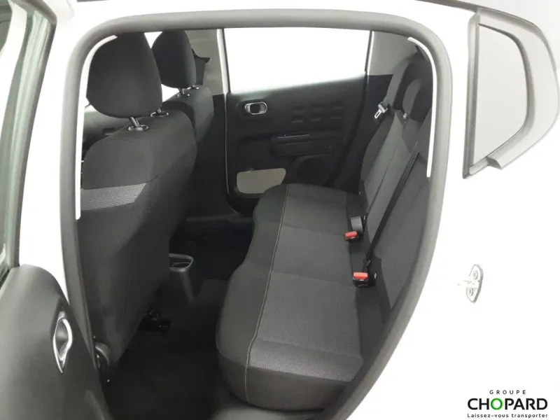 Image secondaire du véhicule 12