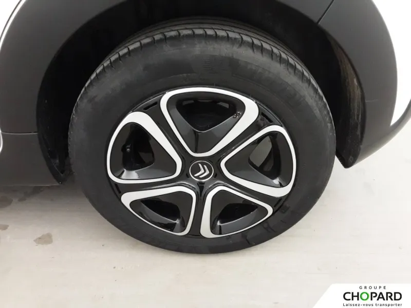 Image secondaire du véhicule 13