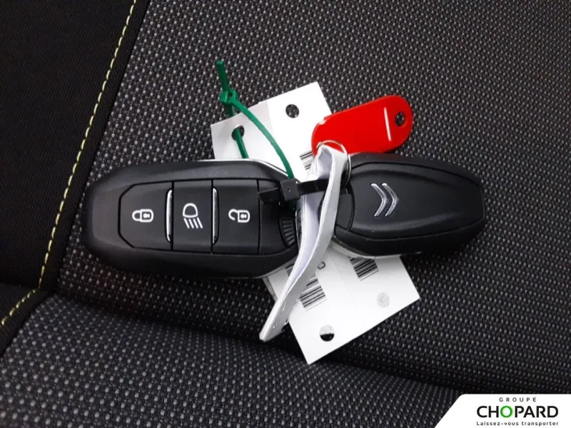 Image secondaire du véhicule 15