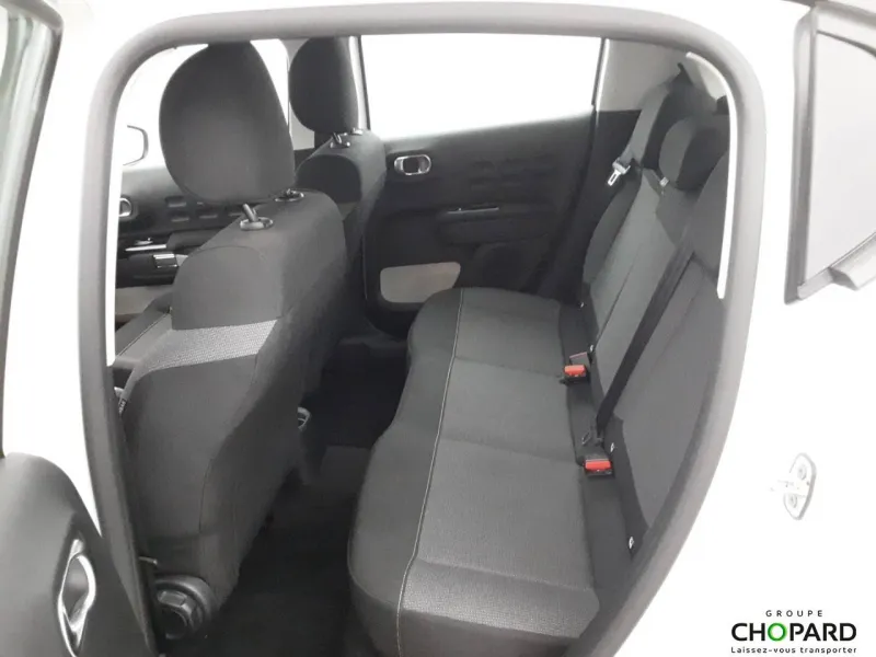 Image secondaire du véhicule 12