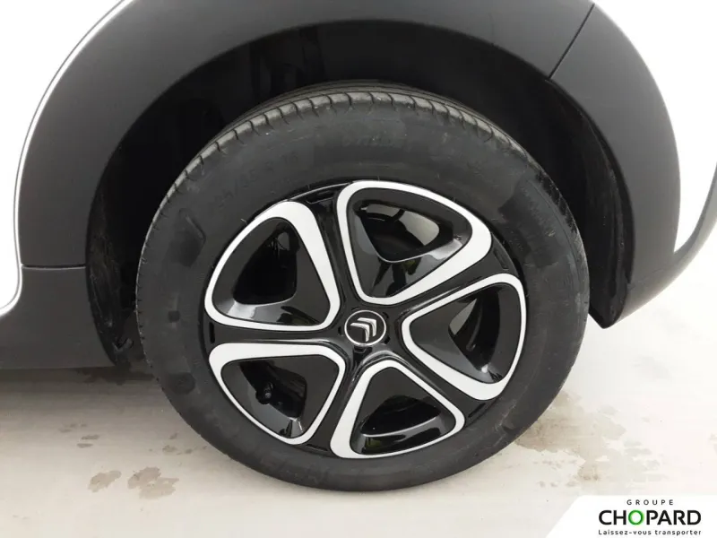 Image secondaire du véhicule 13