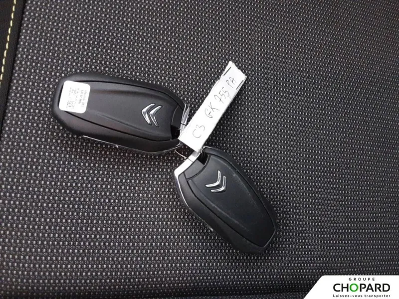 Image secondaire du véhicule 15