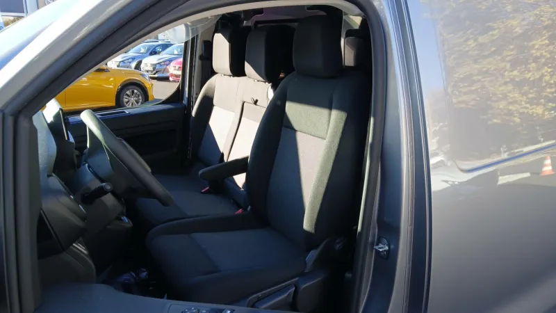 Image secondaire du véhicule 10