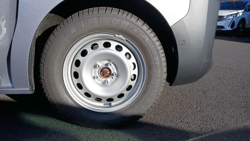 Image secondaire du véhicule 12