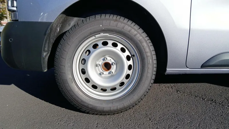 Image secondaire du véhicule 13