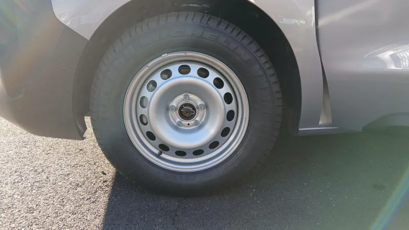 Image secondaire du véhicule 15