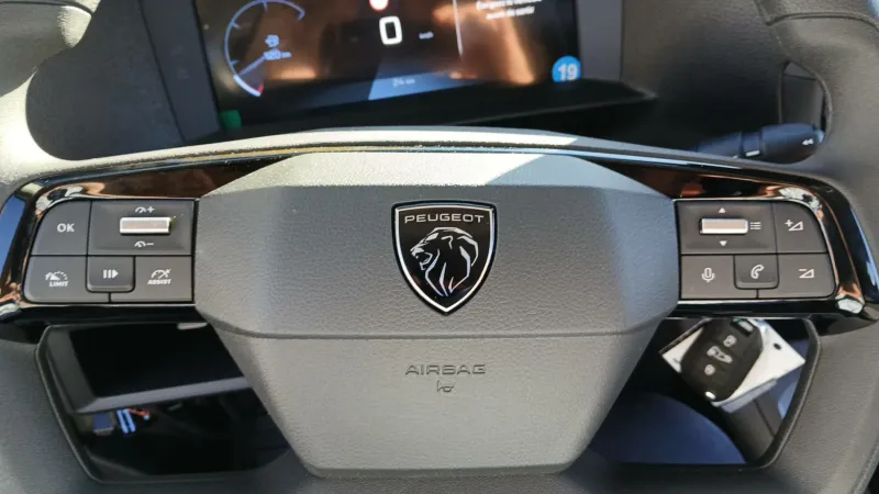 Image secondaire du véhicule 19