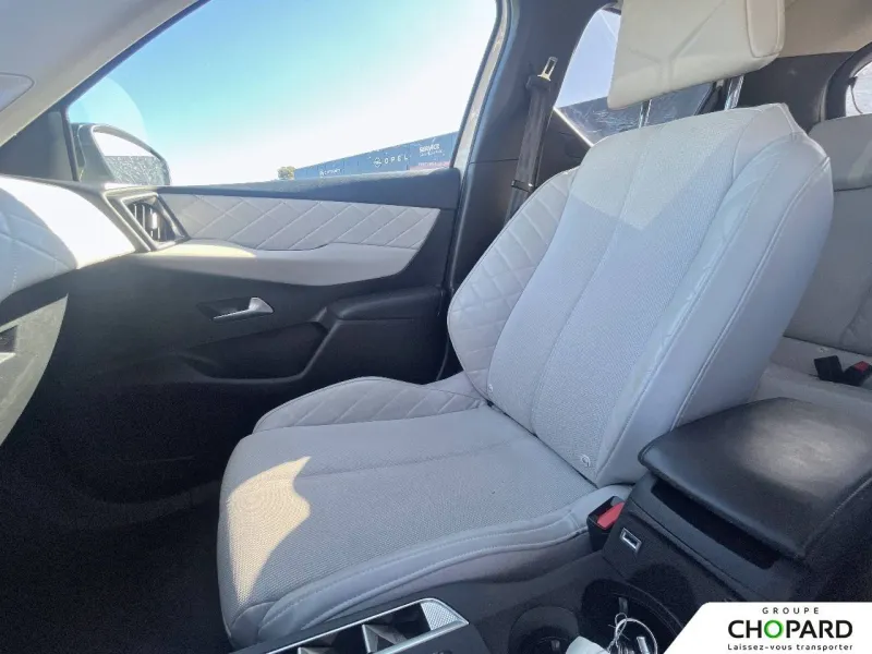 Image secondaire du véhicule 10