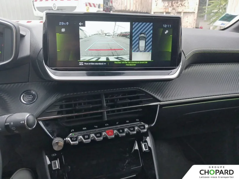 Image secondaire du véhicule 11