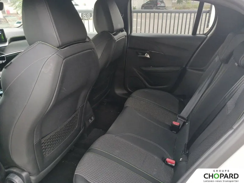 Image secondaire du véhicule 12