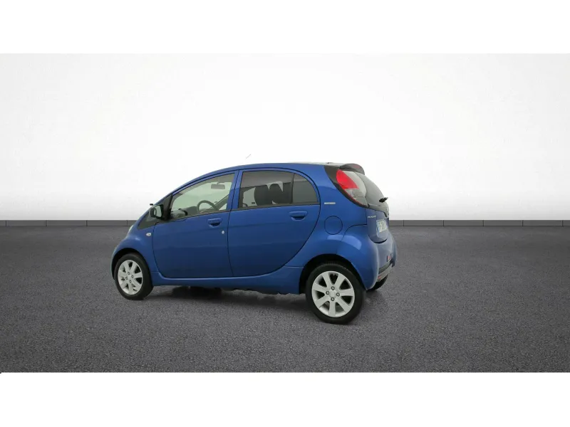 Image secondaire du véhicule 6