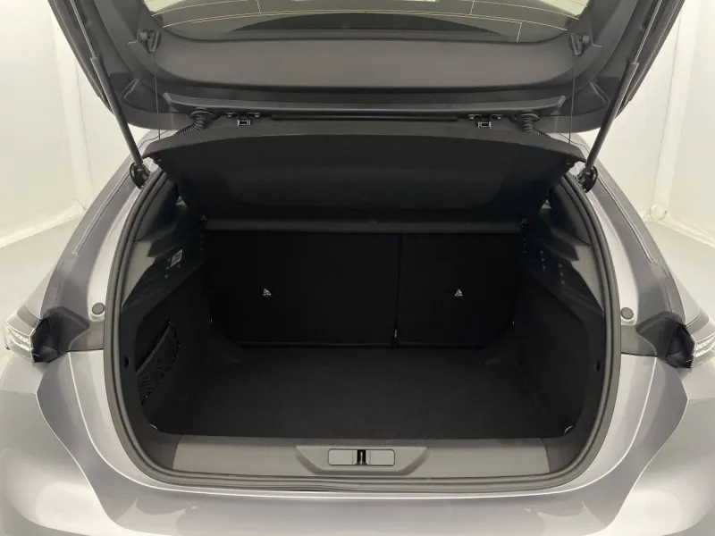 Image secondaire du véhicule 14