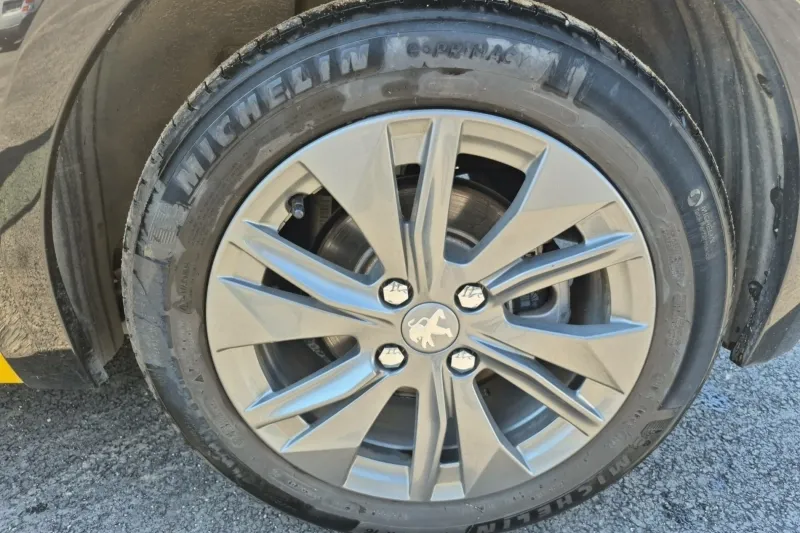 Image secondaire du véhicule 13