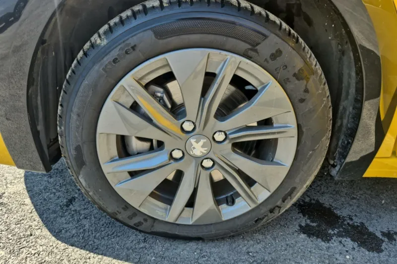 Image secondaire du véhicule 14