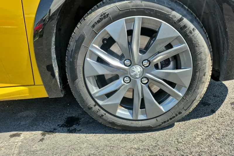 Image secondaire du véhicule 15